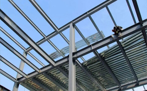 瓜州瓜州钢结构加工中的切割与钻孔精度控制要点 瓜州瓜州钢结构加工中的切割与钻孔精度控制要点